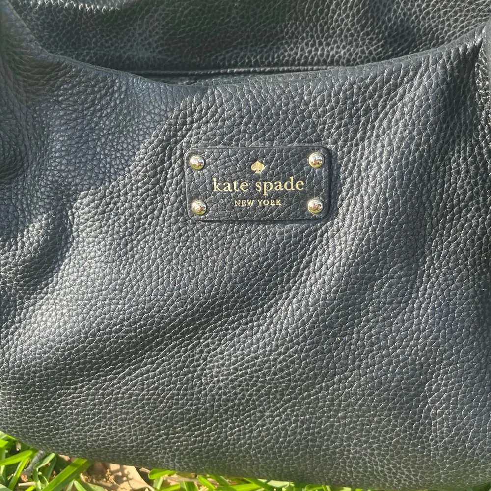 Kate Spade Large Walker Park Black Pebbled Leather. EUC - Picture 2 of 11